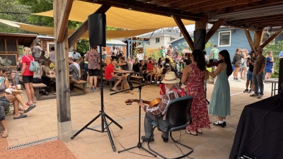 2025_MED_TomatoSandwichParty_85 (3)